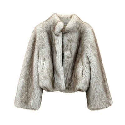 Veste courte en fourrure