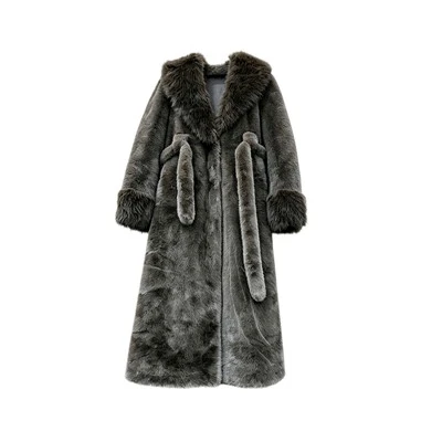 Veste longue en vison